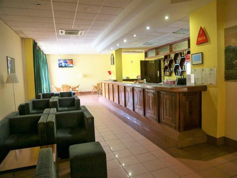 Inatel Santa Maria Da Feira Hotel Exterior photo