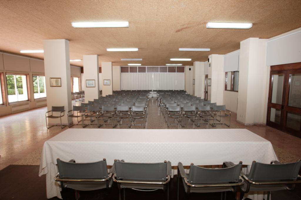 Inatel Santa Maria Da Feira Hotel Exterior photo